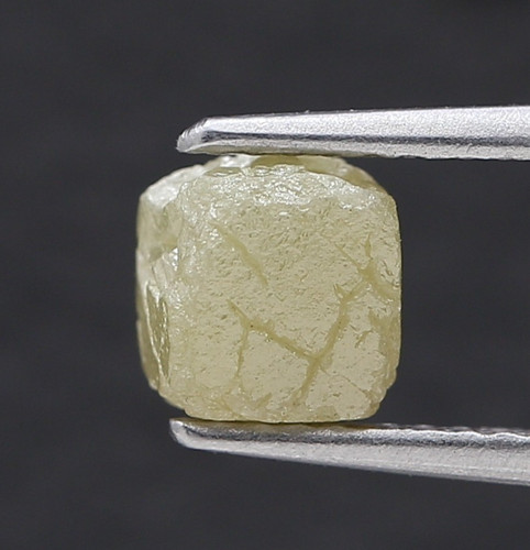 Rough diamond cube - 2+ct,
