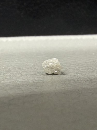 315ct white rough diamond - white,