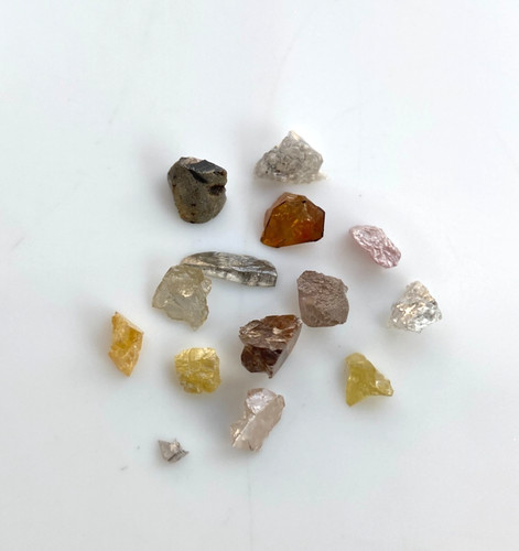 African natural rough - 1.38,