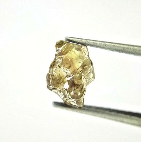 Rough diamond 83tcw brown - diamond, 0.83tcw