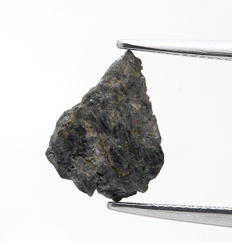 1.96ct black color rough