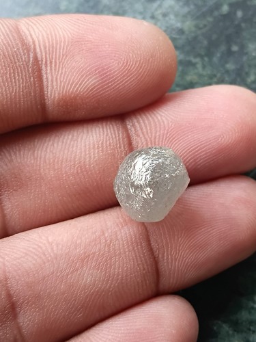 Raw rough diamond - 12.92,